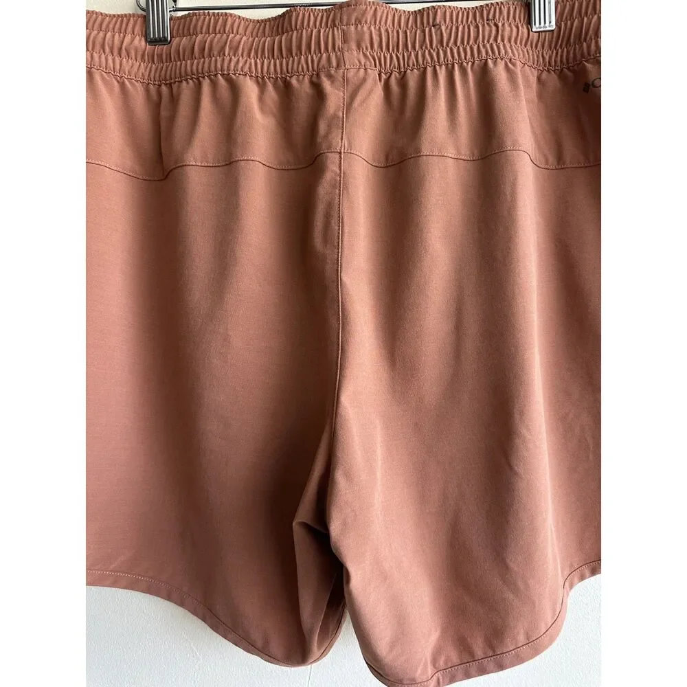 Columbia Men’s XL Terracotta Performance Fishing Shorts 5” Stretch Quick Dry